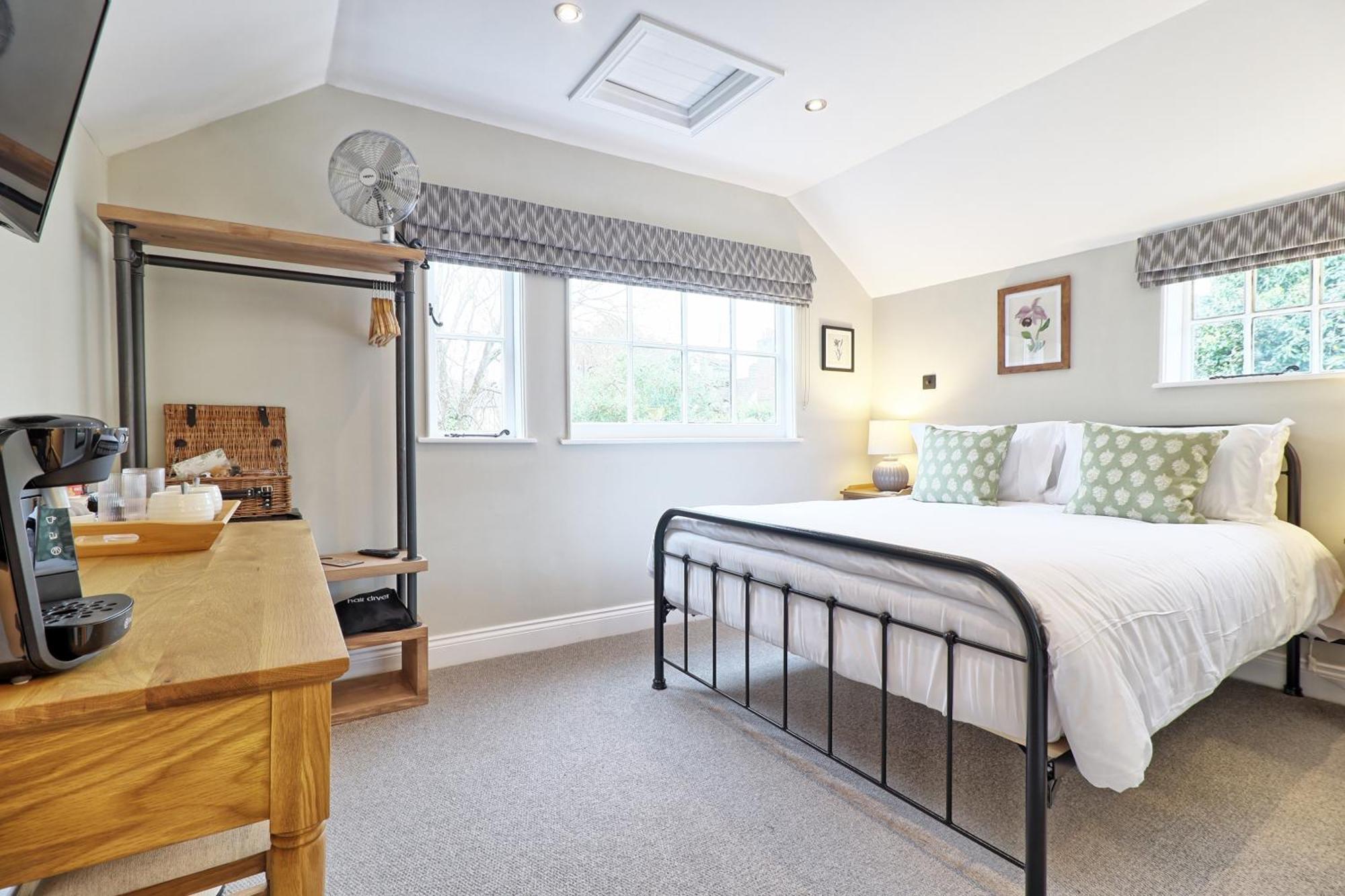 Ranfield'S Brasserie Hotel Rooms 코게샬 외부 사진